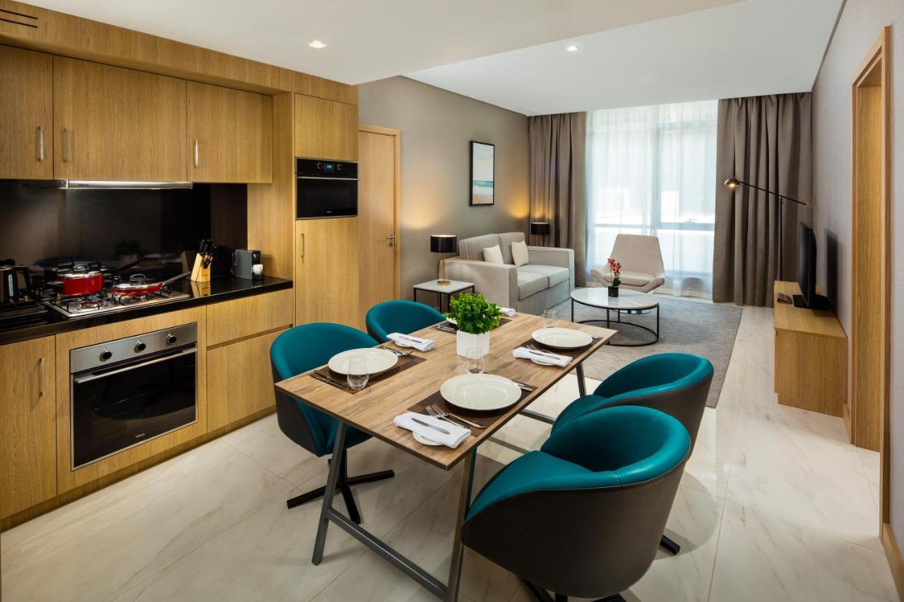 Millennium Place Mirdif Apartments Dubái Exterior foto